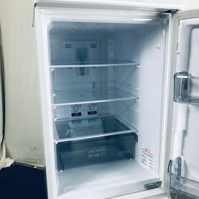 三菱 冷蔵庫 中古 MITSUBISHI MR-P15E2H-W 2022年製 2ドア 146L 三菱 冷蔵庫 中古 MITSUBISHI MR-P15E2H-W 2022年製 2ドア 146L