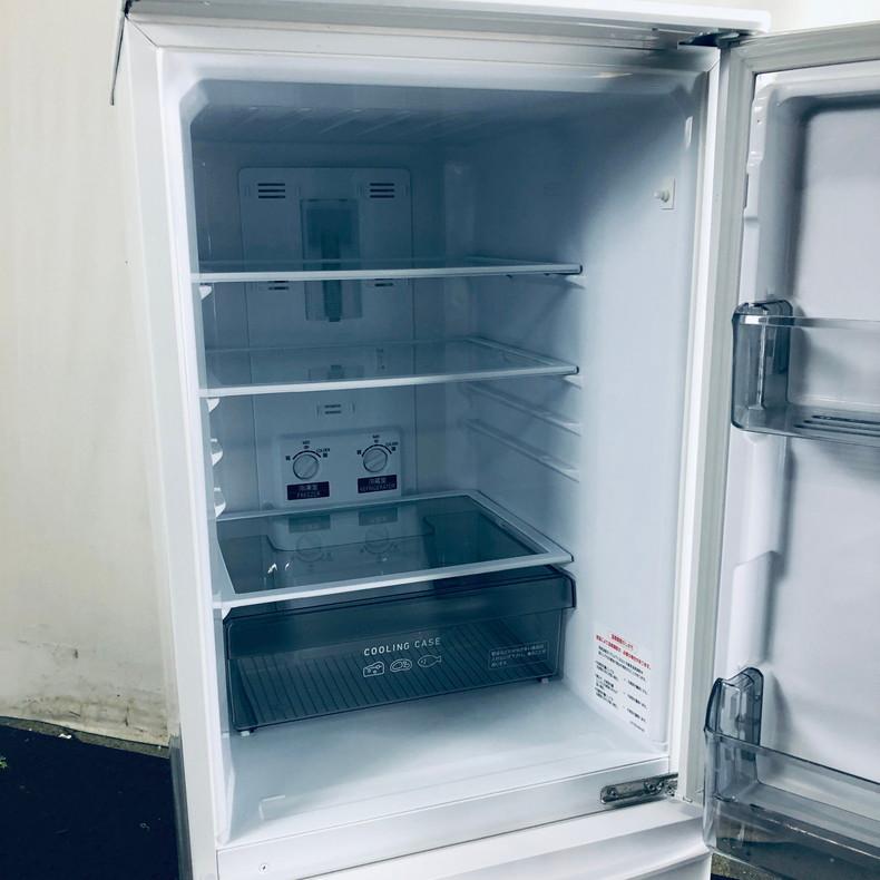 三菱 冷蔵庫 中古 MITSUBISHI MR-P15E2H-W 2022年製 2ドア 146L 三菱 冷蔵庫 中古 MITSUBISHI MR-P15E2H-W 2022年製 2ドア 146L