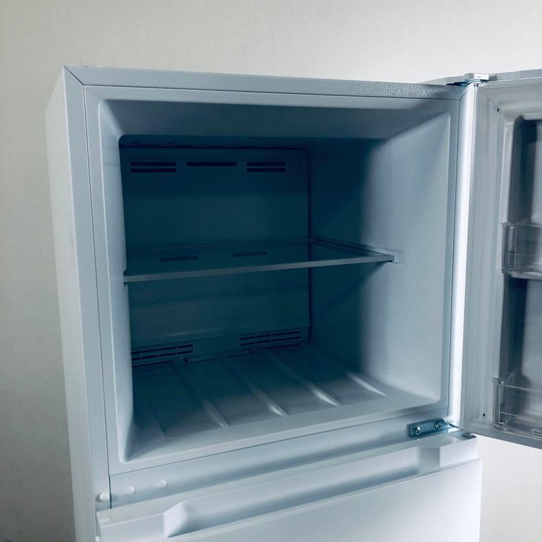 YAMADASELECT 2ドア冷凍冷蔵庫 236L 右開き YRZ-F23H1 ホワイト 2021年