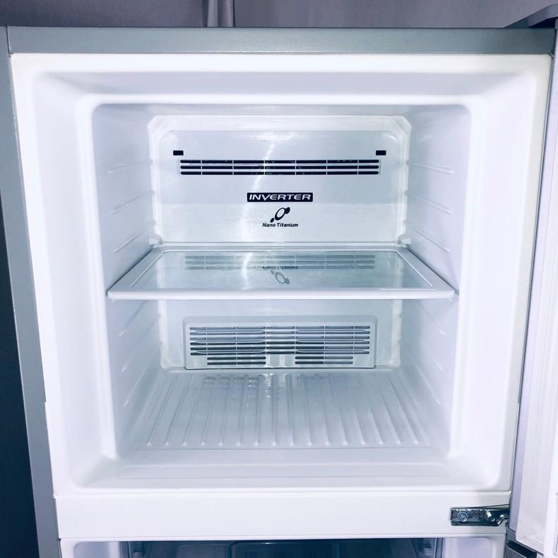 2015年製 HITACHI日立 225L冷蔵庫 インバーター R-23FA