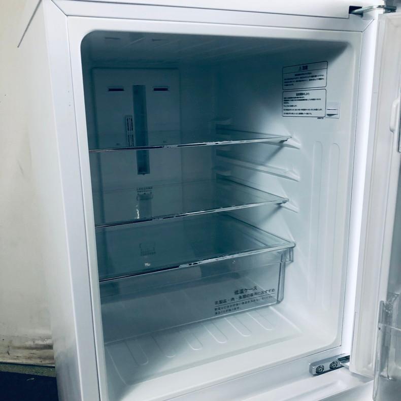 Hisense冷蔵庫134L 2020年製HR-G13B-W 除菌・清掃済み Hisense (ハイセンス) 2ドア冷蔵庫 HR-G13B-W 2020年製 134L