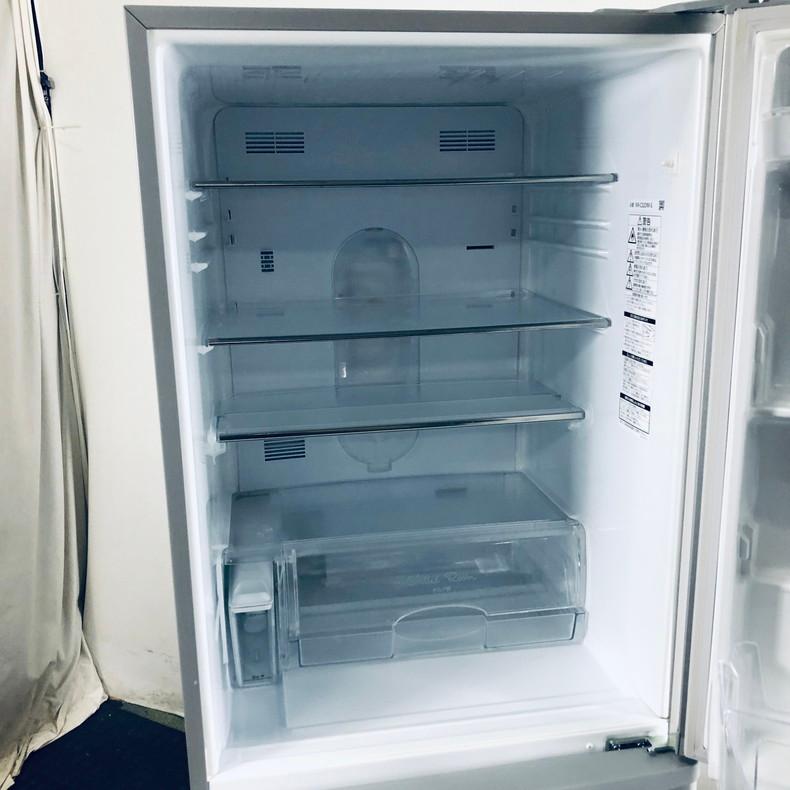 Panasonic 冷蔵庫 中古 パナソニック NR-C32DM-S 2015年製 3ドア Panasonic 冷蔵庫 中古 パナソニック NR-C32DM-S 2015年製 3ドア