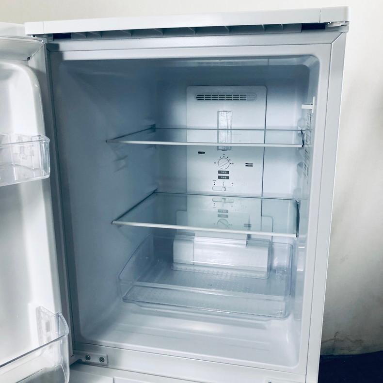 SHARP シャープ 152L 2ドア 冷凍冷蔵庫 SJ-D15G-W 2021年製 中古美品