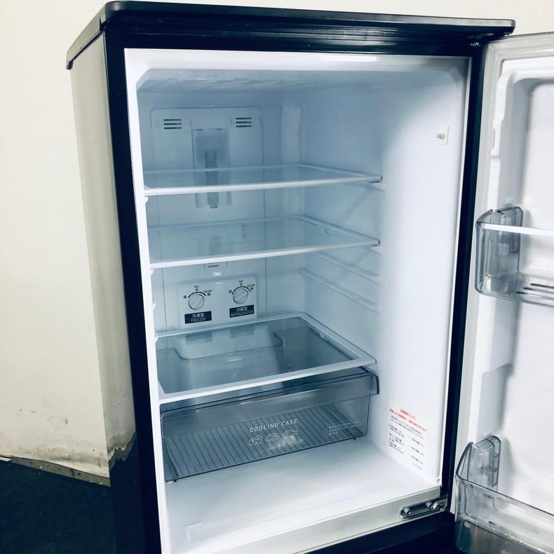 三菱冷凍冷蔵庫（家庭用）ＭＲ－Ｐ１５ＥＦ 2021年製　　中古品 三菱冷凍冷蔵庫（家庭用）MR－P15EF 2021年製 中古品 三菱電機
