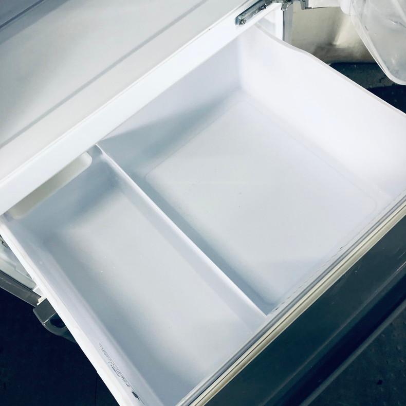 AQUA（アクア） 冷蔵庫 中古 AQUA AQR-361F(S) 2017年製 4ドア 355L