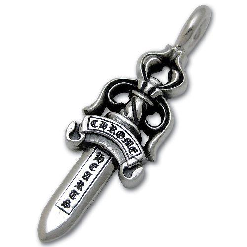 CHROME HEARTS（クロムハーツ） ペンダント ダブルダガーペンダント