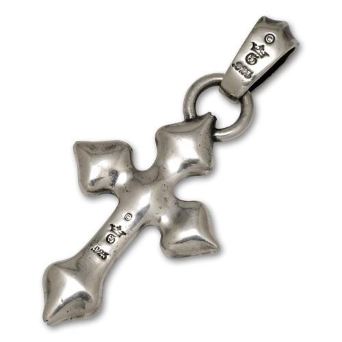 ガボラトリー／ガボールクォーター4ハートチゼルドクロスウィズH.W.Oペンダント Gaboratory（ガボラトリー） ガボラトリー/ガボール (GABORATORY