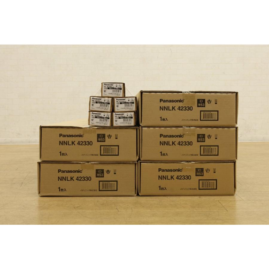 未使用品 パナソニック LEDベースライト 40形 5000k 本体 NNLK42330