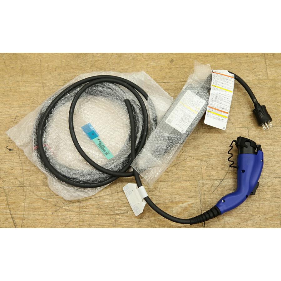 トヨタ 純正 充電ケーブル 充電コード G9060-76010 7.5m 200V 16A 純正