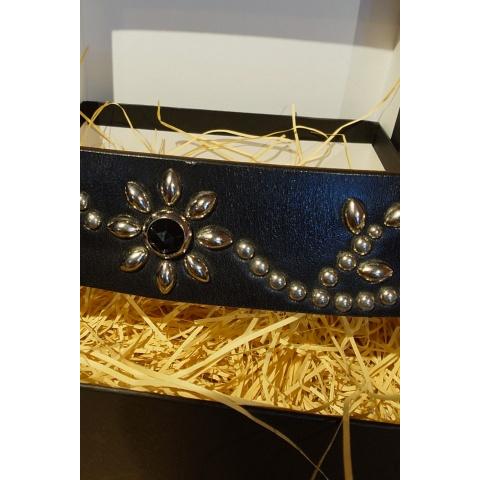 コリンボ Colimbo ZA-0701 "Jewel Studded Leather Belt" Col:Blackの画像