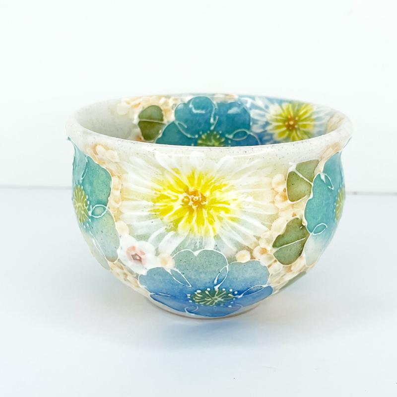 工房ゆずりは 福々碗 釉彩青花 瀬戸焼 花柄 優しい感性 女性だけの工房