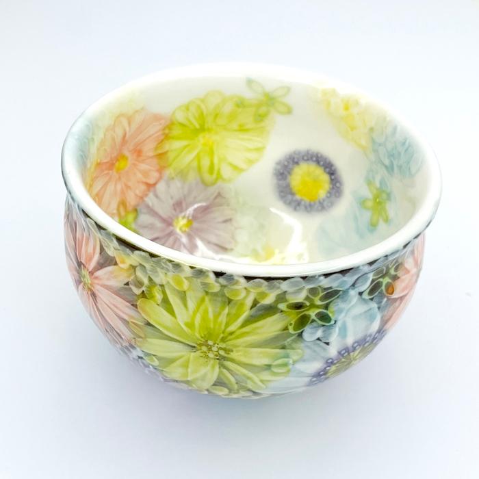 工房ゆずりは 福々碗 彩雅花紋 瀬戸焼 花柄 優しい感性 女性だけの工房