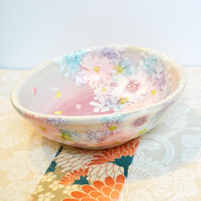 工房ゆずりは おしゃれ鉢 色彩花 瀬戸焼 花柄 女性だけの工房 手描き