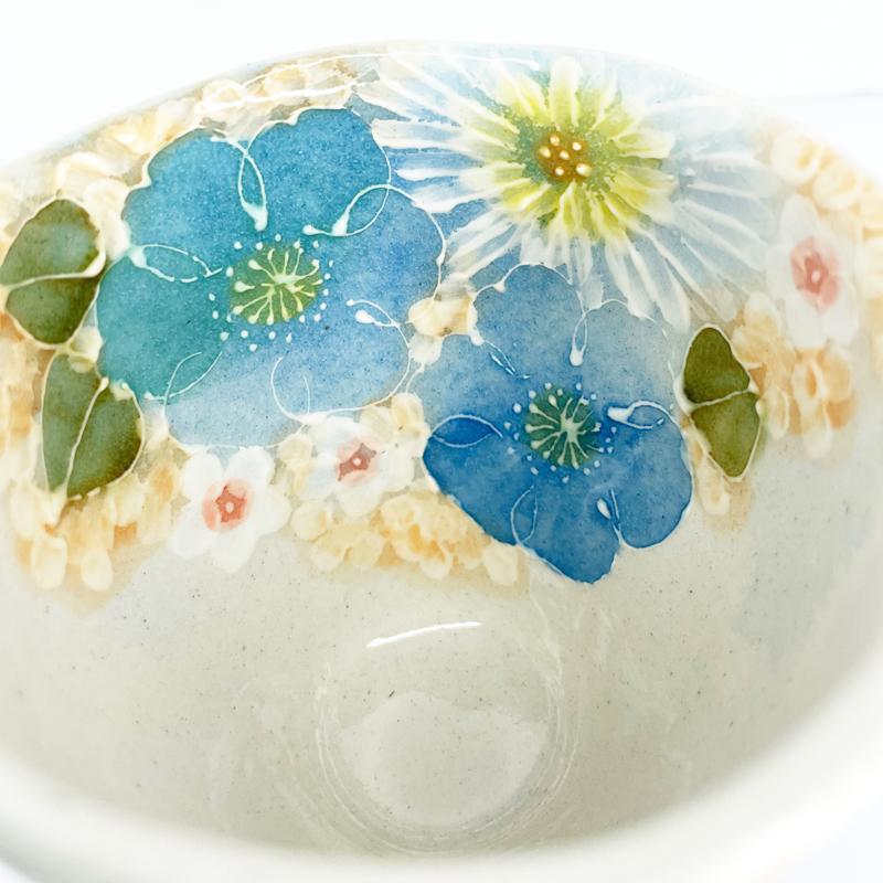 工房ゆずりは マグカップ 釉彩青花 瀬戸焼 花柄 優しい感性 女性だけの