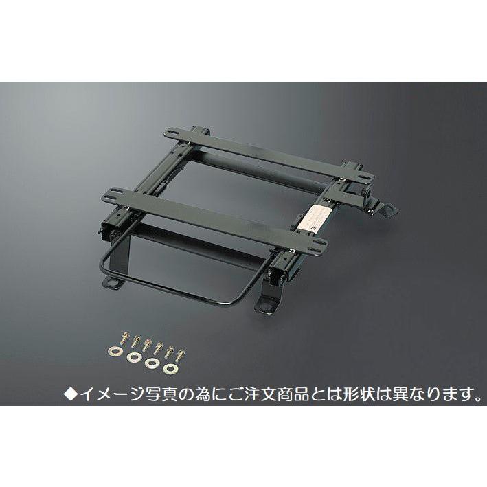 助手席用型式指定GDH200系ハイエース2/4WD標準ボディのみレカロシート 