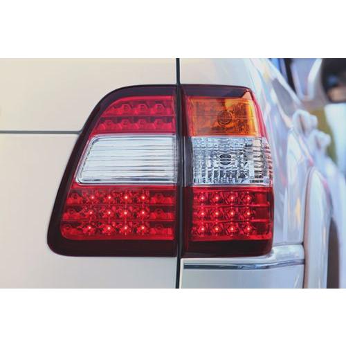 ランドクルーザー　100系　テールランプ ランドクルーザー100前中期背面タイヤ無用（2005年3月迄)後期