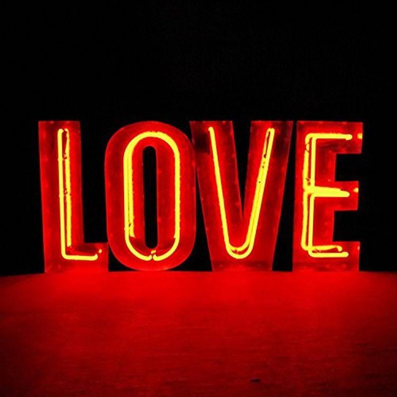 アメリカンサインウィズ屋外照明ネオン Love レッドネオンインパクトフォントりんのアメリカンサイン店舗装飾照明アメリカン雑貨 ならショッピング ランキングや口コミも豊富なネット通販 更にお得なpaypay残高も スマホアプリも充実で毎日