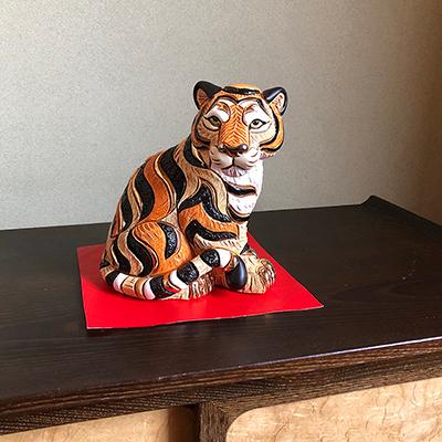 置物 トラ とら 寅 陶器 送料無料 1036 |  | 05