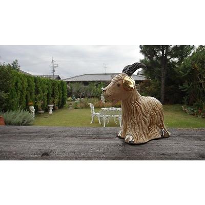 送料無料】 置物 ヒツジ ひつじ 羊 陶器 F173W : リンコナダ