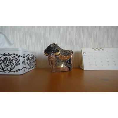 置物 ウシ うし 牛 陶器 送料無料 F201 |  | 03