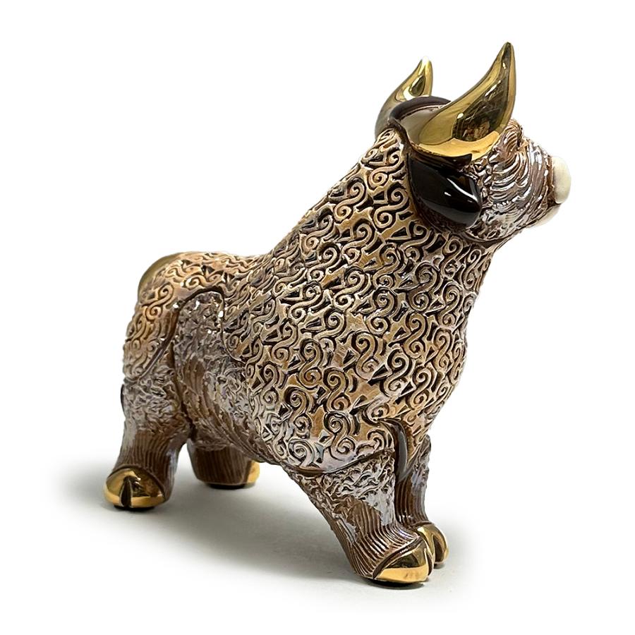 置物 ウシ うし 牛 陶器 送料無料 F226RDB |  | 01