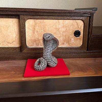 置物 ヘビ へび 蛇 コブラ 陶器 送料無料 F253 |  | 06