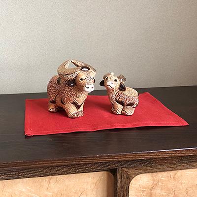 置物 ウシ うし 牛 陶器 送料無料 F429M |  | 08