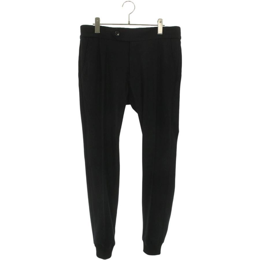 1 piu 1 uguale 3（ウノピゥウノウグァーレトレ） ウノピュウノウ