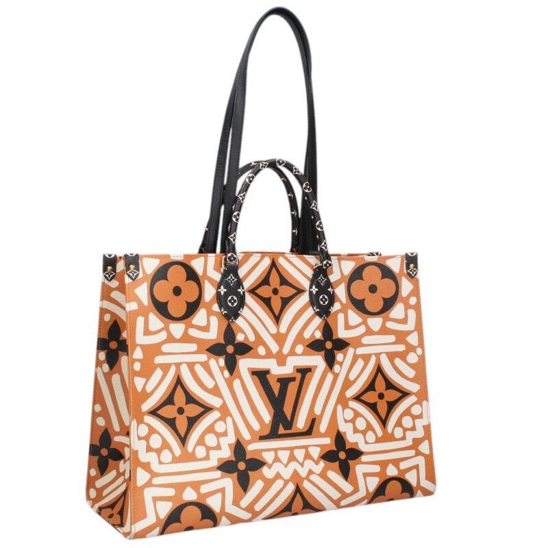 ルイヴィトン サイズ:GM M45359 オンザゴーGM クラフティ モノグラムジャイアントトートバッグ 中古 OM10 LOUIS VUITTON（ルイ・ヴィトン） サイズ:GM M45359 オンザゴーGM