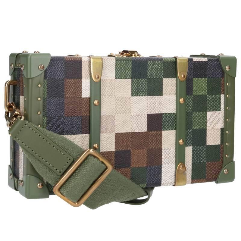 LOUIS VUITTON（ルイ・ヴィトン） M10489 ネオウォレット・トランク