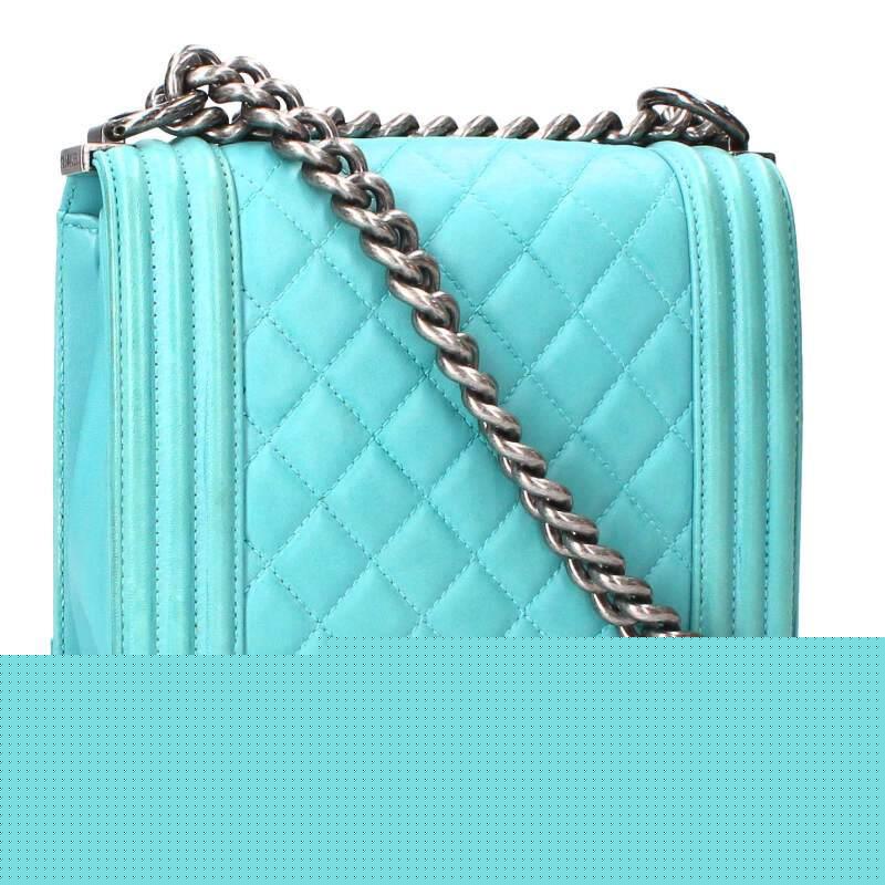 CHANEL（シャネル） ボーイシャネルミニ ココマークレザーチェーン