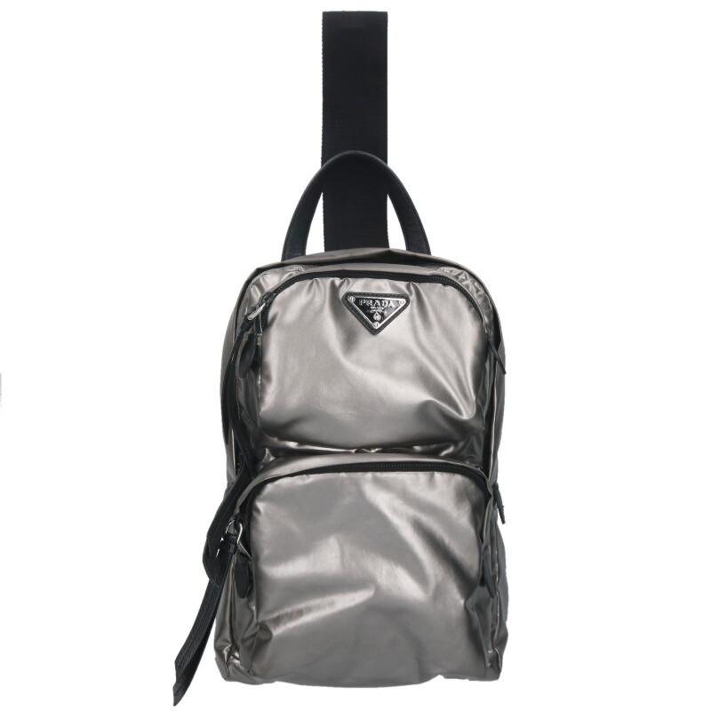 プラダ   1BZ026 三角ロゴプレートPVCナイロンボディーバッグ 中古 OM10 PRADA（プラダ） 1BZ026 三角ロゴプレートPVCナイロンボディーバッグ