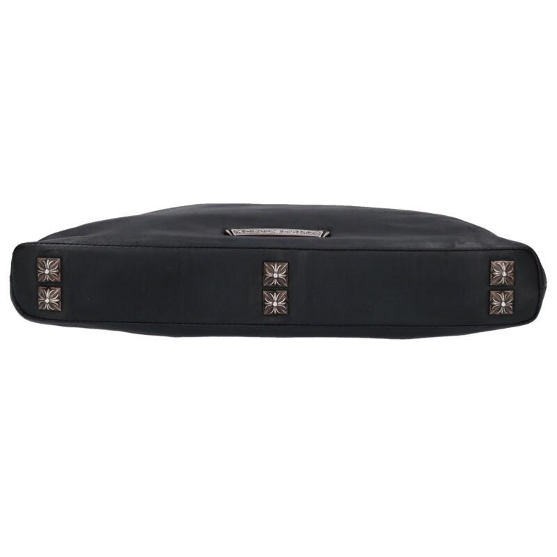 CHROME HEARTS（クロムハーツ） クラッチバッグ ピラミッド装飾レザー