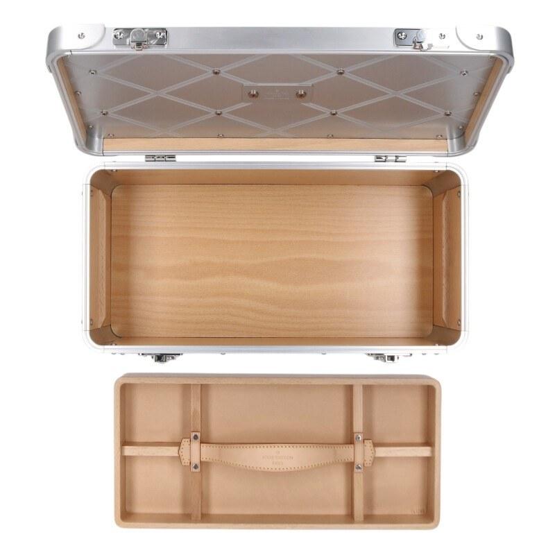 Louis Vuitton ルイヴィトン　トランク ミセスフランス　モノグラム LOUIS VUITTON（ルイ・ヴィトン） モノグラムアルミトランク 中古 BS99