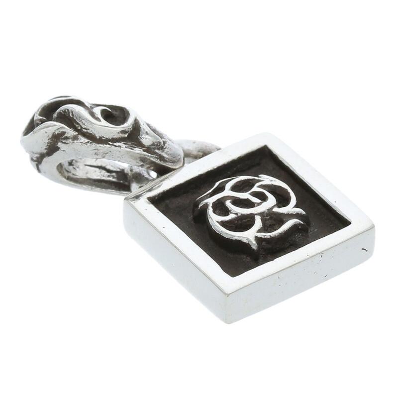 CHROME HEARTS（クロムハーツ） ネックレストップ フレームド