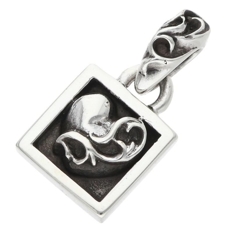 CHROME HEARTS（クロムハーツ） ネックレストップ FRAMED HEART