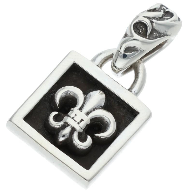 CHROME HEARTS（クロムハーツ） ネックレストップ FRAMED BS FLUER