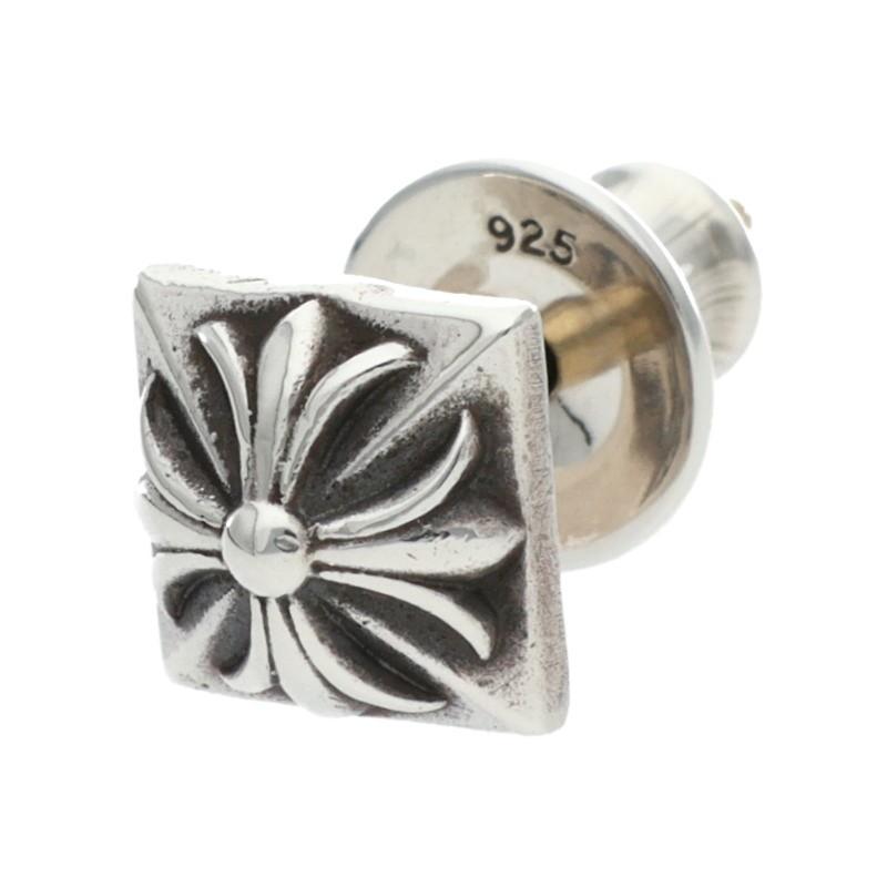 クロムハーツ　ピラミッドスタッド ピアス CHROME HEARTS（クロムハーツ） ピアス STUD PYRAMID PLS ピラミッド