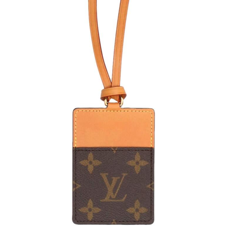 LOUIS VUITTON（ルイ・ヴィトン） カードケース M27183 バッジホルダー