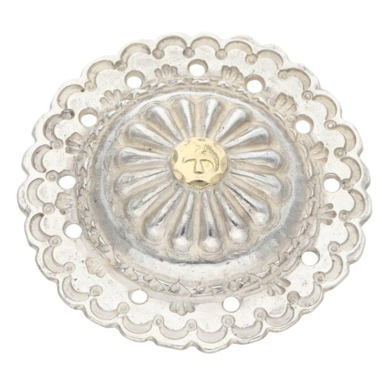 ♦︎@zeki　goro's 金メタル付きフラワーコンチョ　♦︎ goro's（ゴローズ） 現行 GB-14 金メタル付きフラワー コンチョ 中古