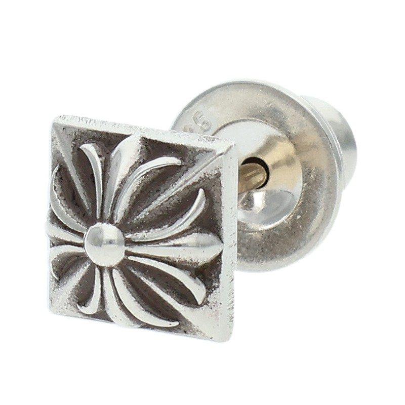CHROME HEARTS クロムハーツ⭐︎シルバーピアス CHROME HEARTS（クロムハーツ） ピアス STUD PYRAMID PLS ピラミッド