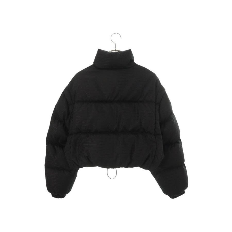 PRADA（プラダ） サイズ:42 29Y056 三角ロゴプレートRe-Nylon