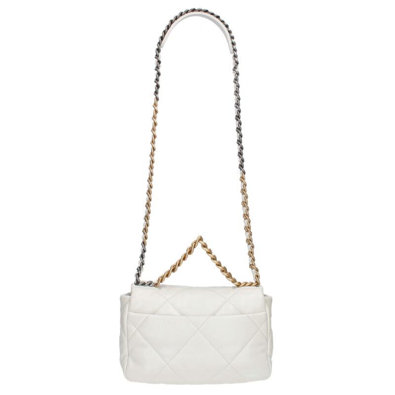 CHANEL シャネル ショルダーバッグ CHANEL19 サイズ:ミディアム CHANEL シャネル ショルダーバッグ CHANEL19 サイズ:ミディアム