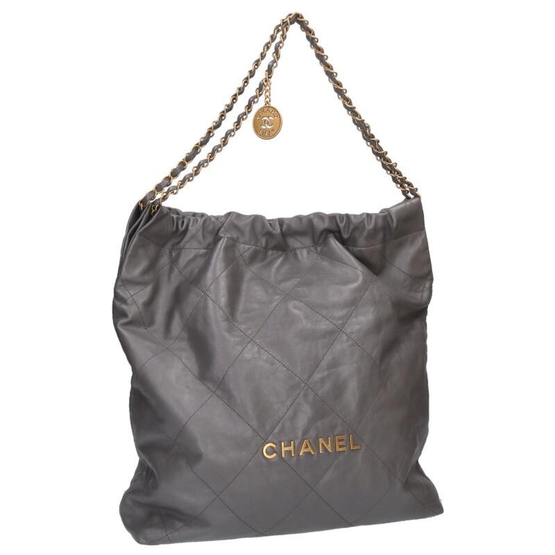 CHANEL（シャネル） ショルダーバッグ22 ラージ シャイニーカーフ