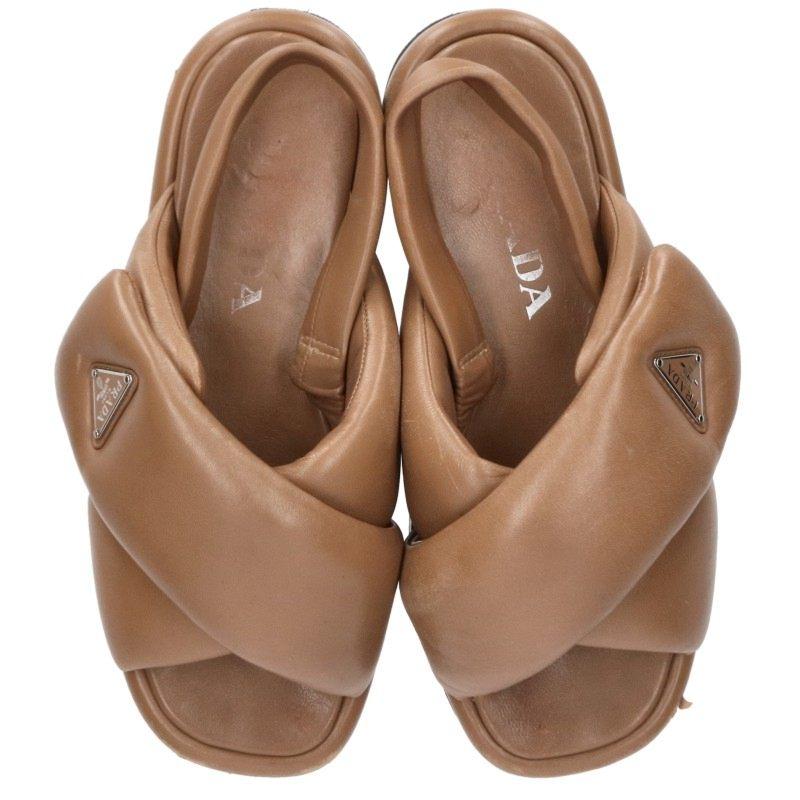 PRADA トライアングルロゴパテントレザー フラットサンダル 37ハーフ未使用 PRADA（プラダ） サイズ:37 トライアングルロゴパデットナッパレザー