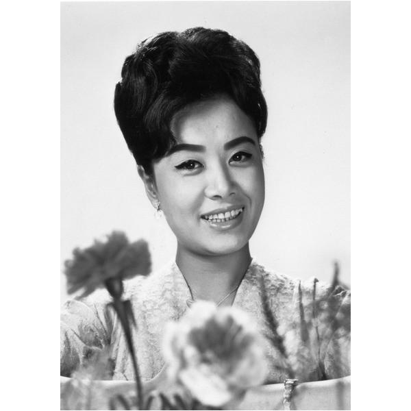 歌に幸あり 永遠の戦後歌謡全集 〔CD5枚組 全100曲〕 別冊解説ブックレット カートンボックス収納 〔ミュージック 音楽〕の画像
