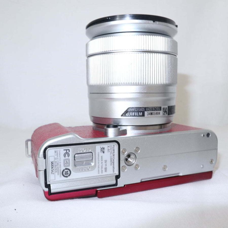 FUJIFILM X-A1 レンズキット レッド XC 16-50mm F3.5-5.6 OIS FUJIFILM X-A1 レンズキット レッド XC 16-50mm F3.5-5.6 OIS