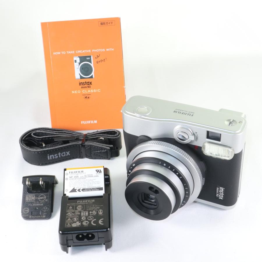 中古】 美品 FUJIFILM INSTAX mini 90 NEO CLASSIC ネオクラシック 