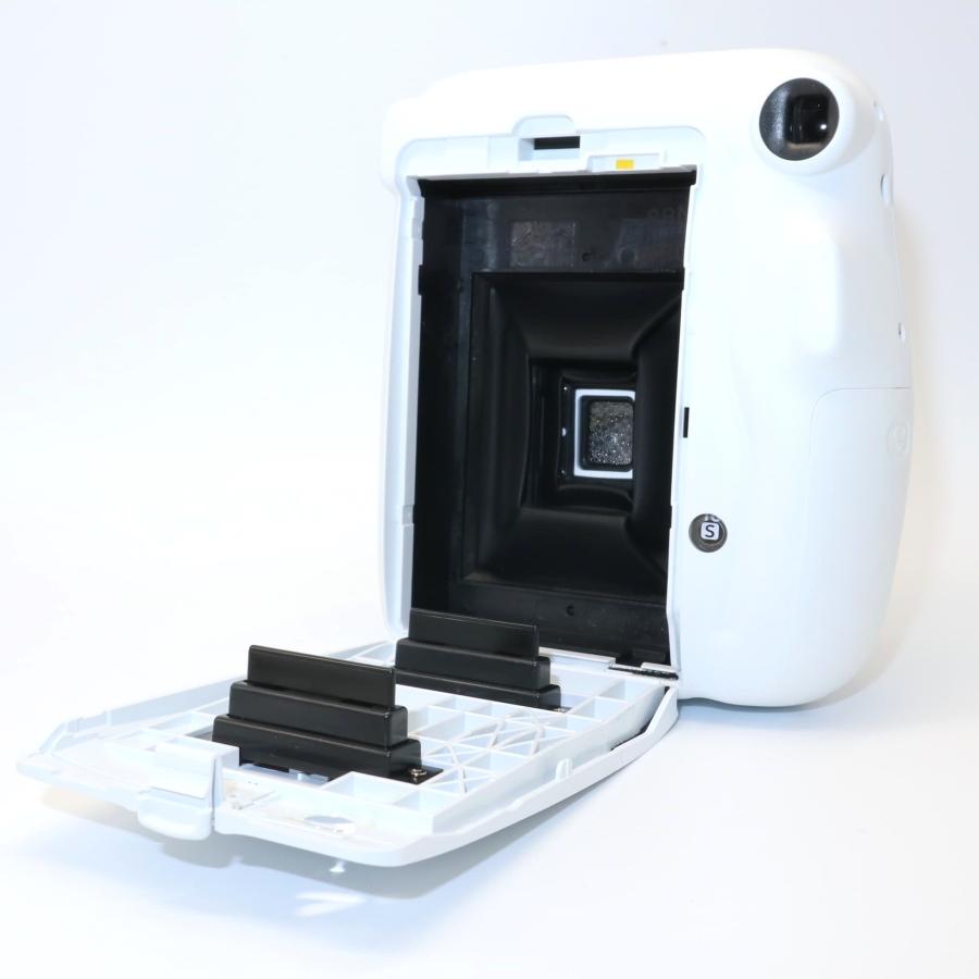 インスタントカメラ チェキ instax mini 11 アイスホワイト