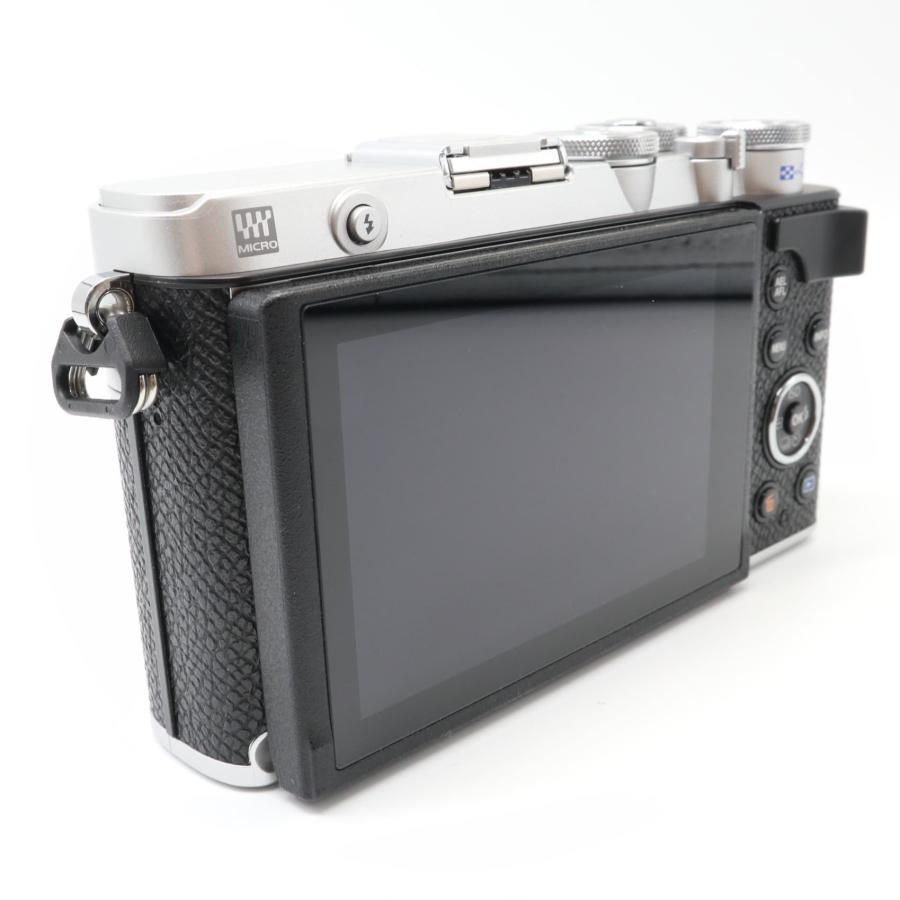ミラーレス一眼 OLYMPUS PEN E-P7 ボディ シルバー オリンパス ミラーレス一眼 OLYMPUS PEN E-P7 ボディ シルバー オリンパス